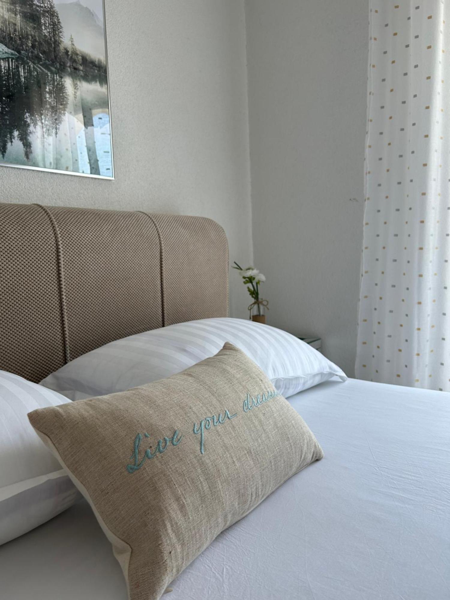 Apartman Rosa Zara Esterno foto